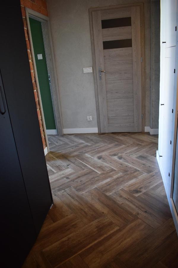 Apartment Apartament 3 Pokoje Balkon 50m2 Wyposazone Parking Wroclaw